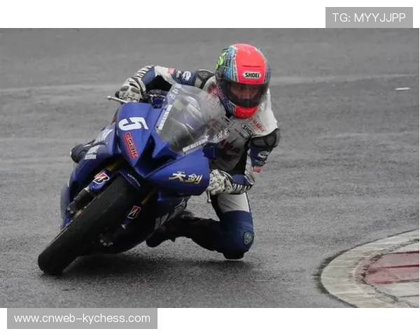 世界摩托车锦标赛马来西亚站,雨战策略成夺冠关键
